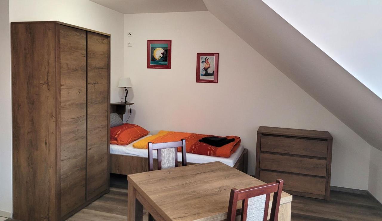 Penzion A Wellness U Trebonske Madony Екстер'єр фото