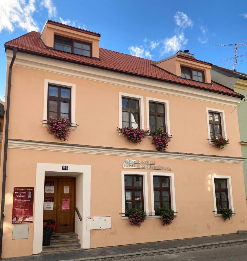 Penzion A Wellness U Trebonske Madony Екстер'єр фото