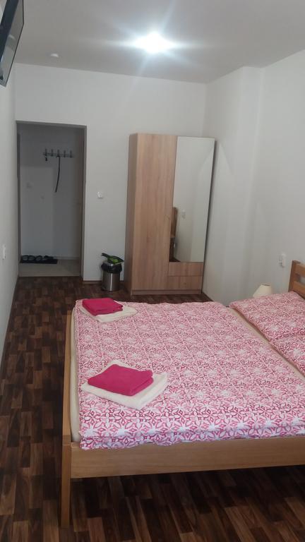 Penzion A Wellness U Trebonske Madony Екстер'єр фото