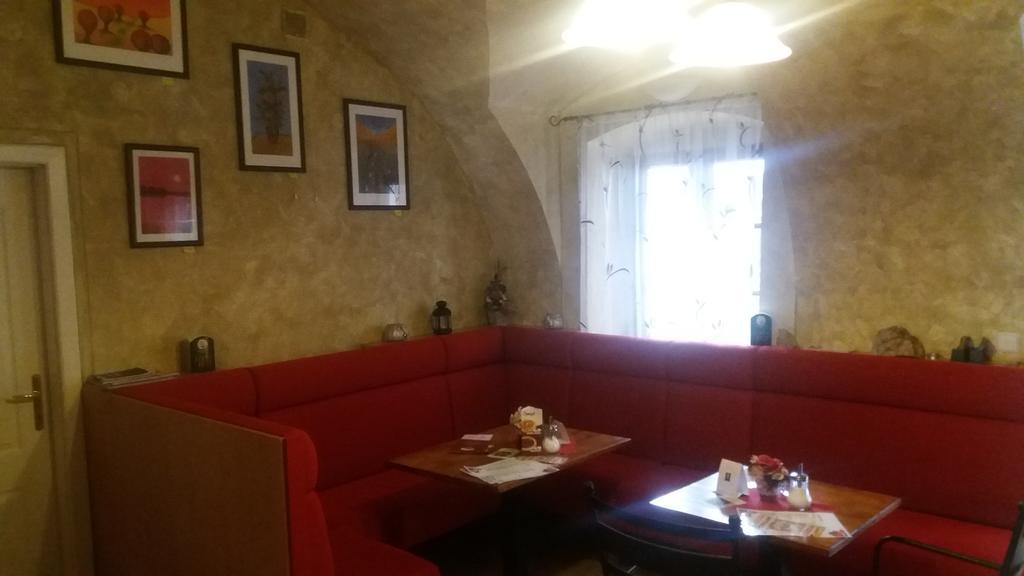 Penzion A Wellness U Trebonske Madony Екстер'єр фото